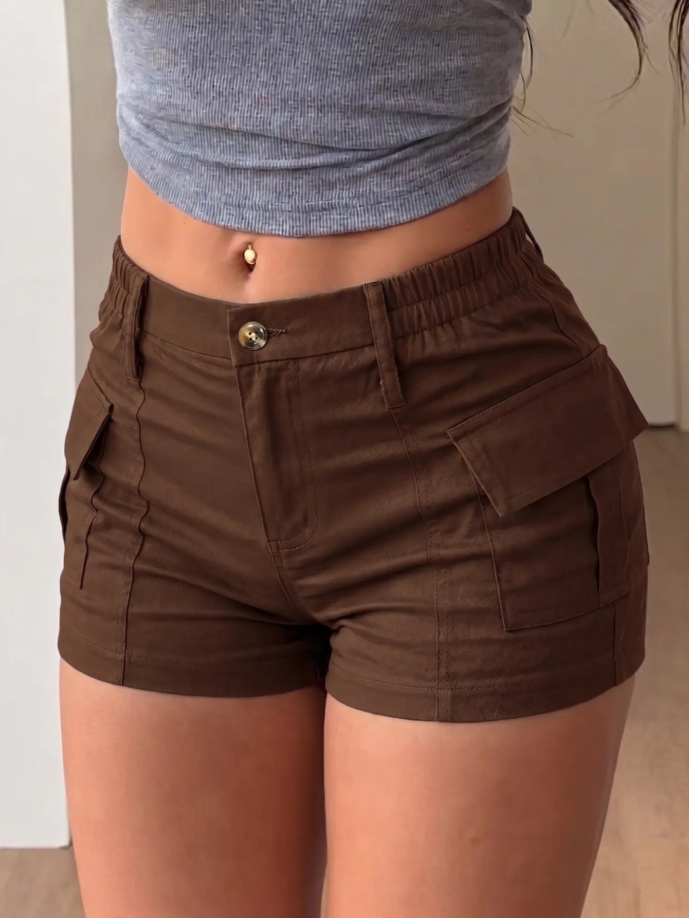 women’s shorts new summer cargo shorts, American vintage low rise slim fit booty shorts; simple everyday comfortable shorts; sporty casual bottoms; stylish vibe, easy flat styling Womenswear